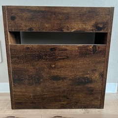 ケーブル収納ボックスの画像