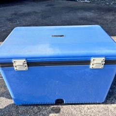 クーラーボックス　中古　ベルトなしの画像