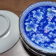 【いくつでも100円】①　葡萄柄が素敵な小皿４枚の画像