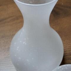 【いくつでも100円】②すりガラス製　お猪口と酒器の画像