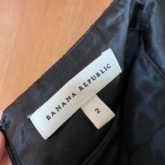 バナナリパブリック　スカートの画像