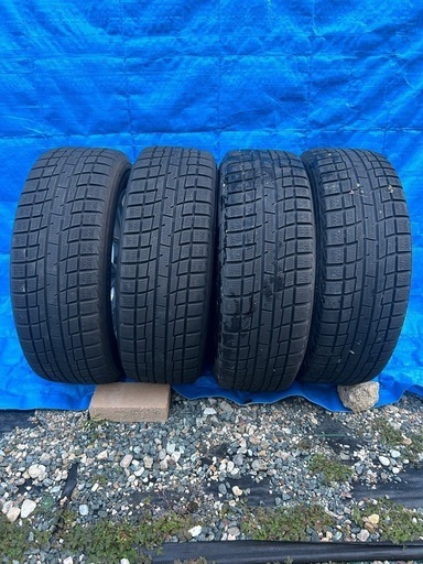 スタッドレス　205/60R16  　2015年