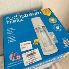 SodaStream TERRA ＋ガスシリンダー
の画像