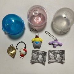 キャラクターストラップ