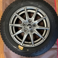 ブリヂストン　VRX2スタッドレスタイヤ　195/65R15 ４本　2022年製　ナット　タイヤカバー付き 