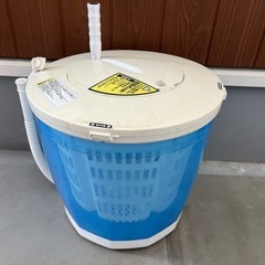 受渡者仮決め　簡易洗濯機　手回し　キャンプに是非