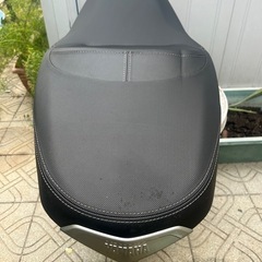 YAMAHA X-MAX250純正シート