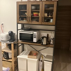 食器棚 キッチンボードの画像
