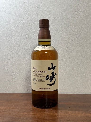 山崎ノンラベル　サントリー ウイスキー シングルモルト 700ml