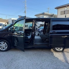 ホンダ ステップワゴン スパーダZの画像