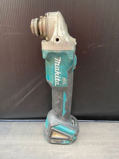 【値下げ特価品】【中古】マキタ　GA404DN　ディスクグラインダー　本体のみ　18V　スライドスイッチ【ハンズクラフト熊本けやき通り店】