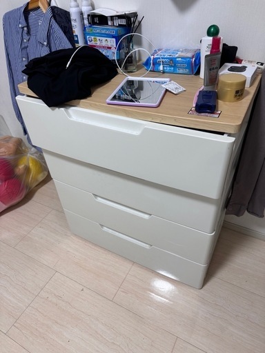 収納棚