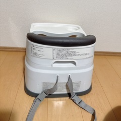 ベビーローチェア、ダイニングチェアの画像