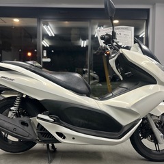 【厳選中古車•ローンOK】ホンダ PCX125 JF28 パールホワイト【ご成約でヘルメットプレゼント🎁】の画像