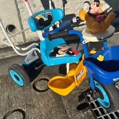 三輪車の画像