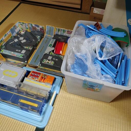 トミカプラレール