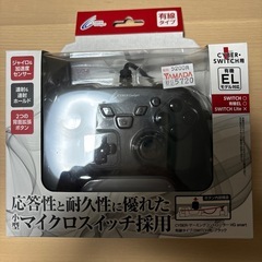 新品未使用　有線ゲーミングコントローラー　の画像