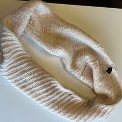 アクリル100％　あったかスヌード　の画像