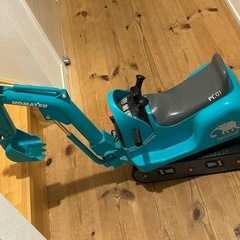 コマツ　ケンキッキ　乗用玩具　　