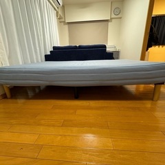 セミダブル 脚付きポケットコイルマットレス＋低反発マットの画像