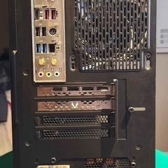 「RTX 4070搭載ゲーミングPC」の画像