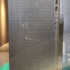 「RTX 4070搭載ゲーミングPC」の画像