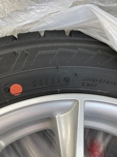 [決まりました］スタッドレスタイヤ軽用14インチ