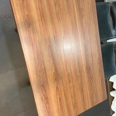 【高さ調節可能】ダイニングテーブルの画像