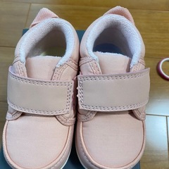 子供服、靴差し上げますの画像