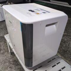 🍎パナソニック ヒートレスファン(気化)式加湿機 FE-KXF15-Wの画像