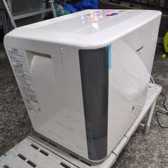 🍎パナソニック ヒートレスファン(気化)式加湿機 FE-KXF15-Wの画像