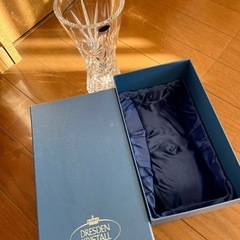 ドレスデンクリスタルの花瓶♡多分新品♡箱あり