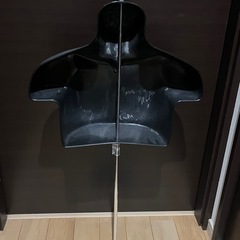 マネキン 上半身 メンズ ブラックの画像