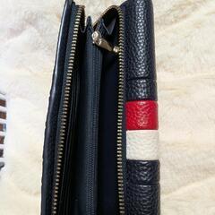 TOMMY財布の画像