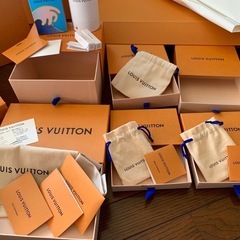 【美品】LOUIS VUITTON ショップ袋・箱 セット
の画像