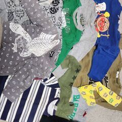 子供服の大処分してます。90～95の画像