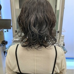 明日日曜日急募‼️ パーマモデル