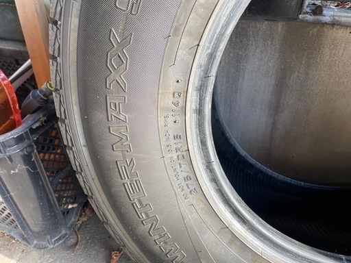 ダンロップ WINTER MAXX スタッドレスタイヤ 275/70/R16