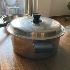 ステンレス製大鍋&フライパンの画像