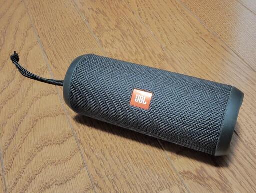 JBL flip3 見た目は使用感がありますが、音質は美品です。
