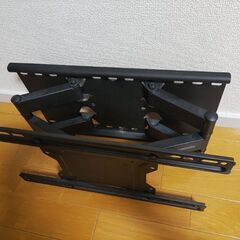 壁掛け　テレビスタンド