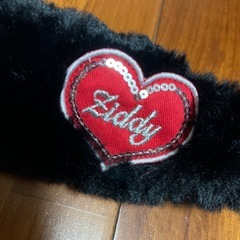 ZIDDYふわふわヘアバンドの画像