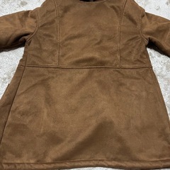 ❤️UNIQLO キッズ コート 130の画像