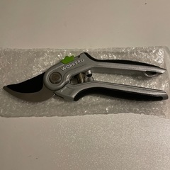 枝切りばさみ