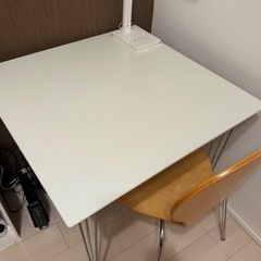 ダイニングテーブル&椅子2脚