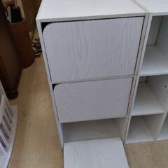 ニトリ　フラット扉　Ｎカラボ　カラーボックス　本棚　キャビネット