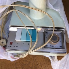 昭和レトロな扇風機の画像