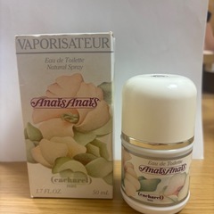 香水 キャシャレル アナイスアナイス オードトワレ 40ml 箱付き