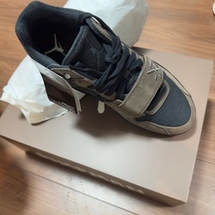 トラヴィススコット × ナイキ ジョーダン