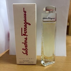 香水 サルヴァトーレフェラガモ プールファム  50ml
